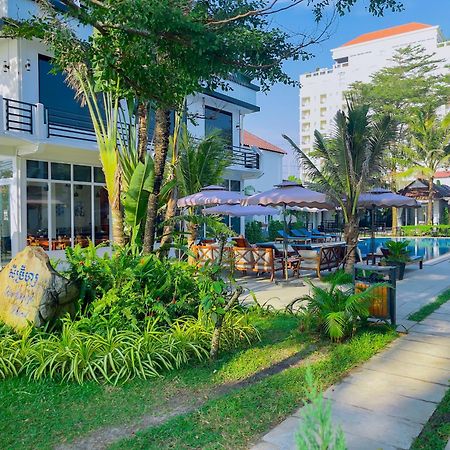 Sea Breeze Resort Sihanoukville Ngoại thất bức ảnh