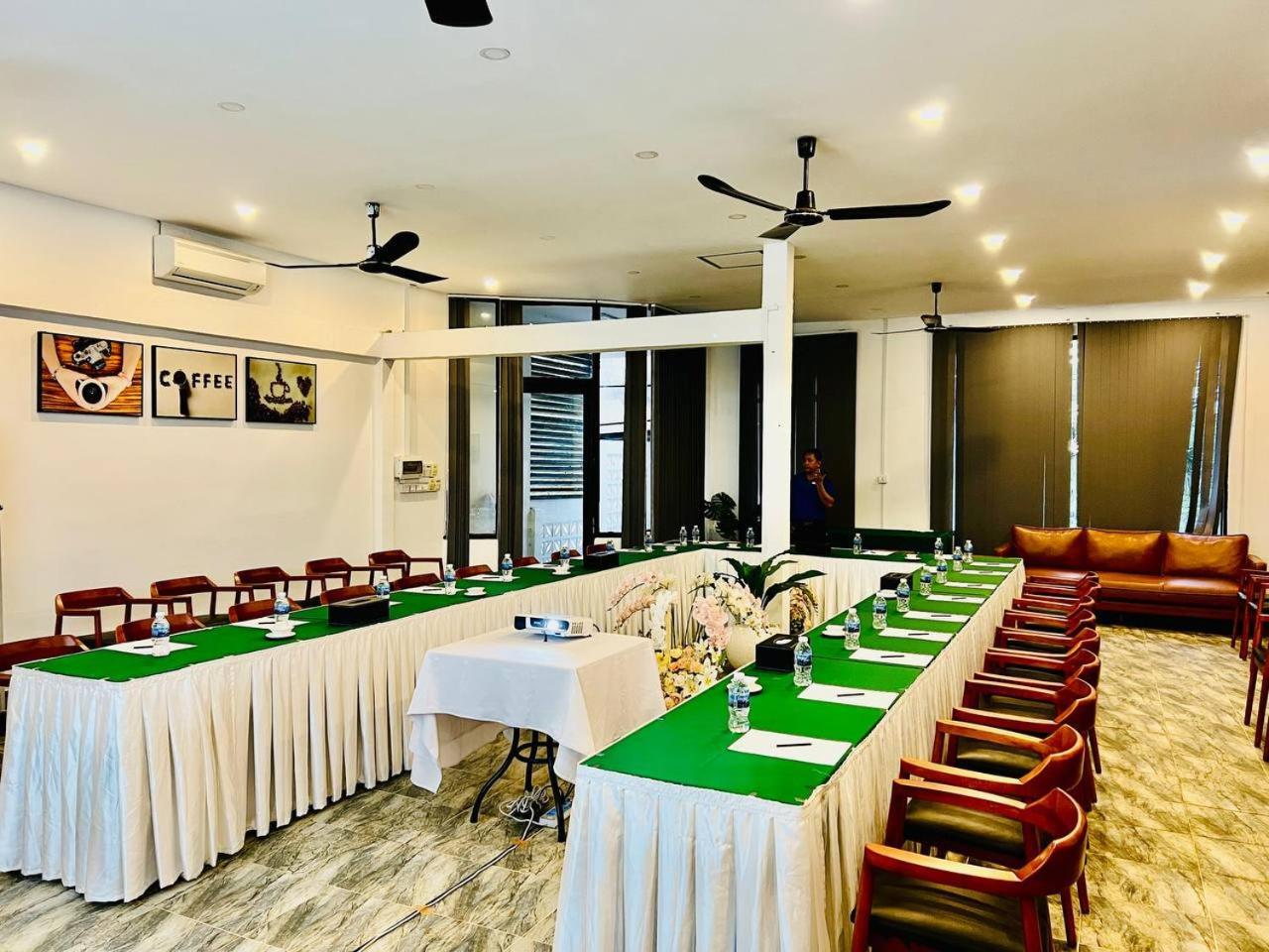 Sea Breeze Resort Sihanoukville Ngoại thất bức ảnh